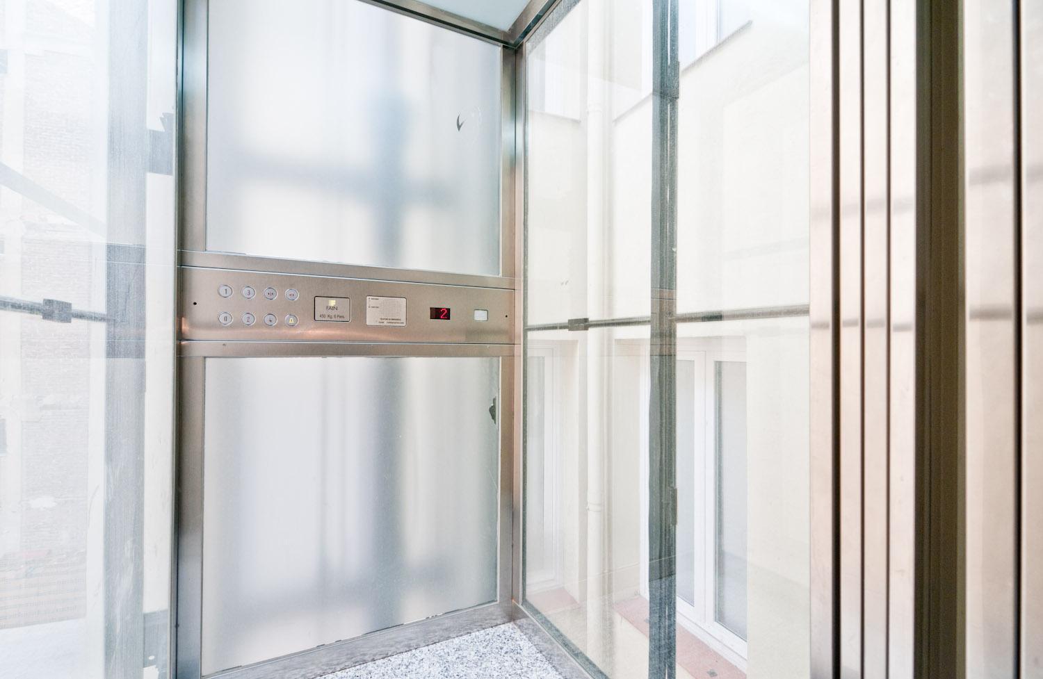 Cozy Apartment In Central Madri Exterior foto