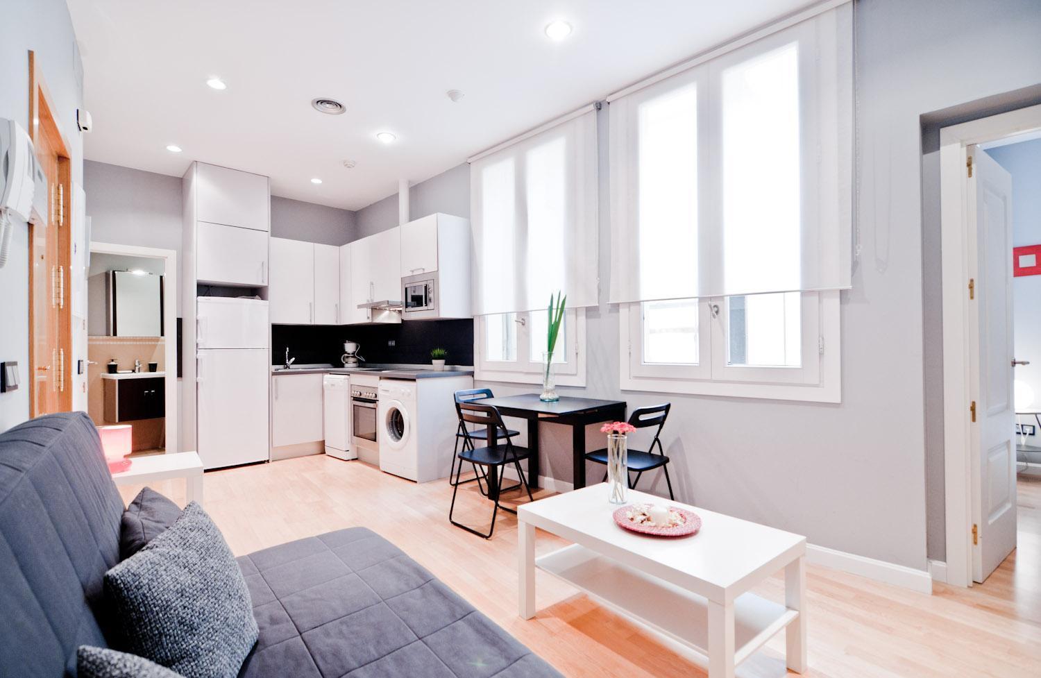 Cozy Apartment In Central Madri Exterior foto